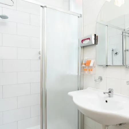 Hotel University 3* Bolonia