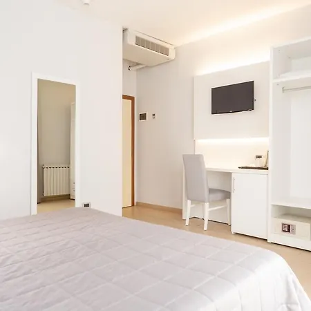 Hotel University Otel