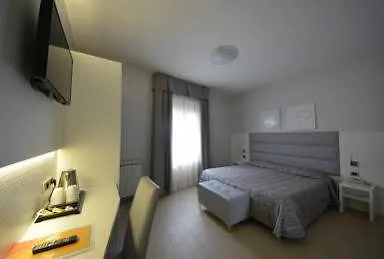 Hotel University Otel Bolonya
